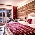 Hotel Kitzhof Mountain Design Resort, 4 Sterne Superior 4*