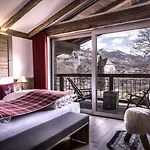 فندق Kitzhof Mountain Design Resort, 4 Sterne Superior 4*