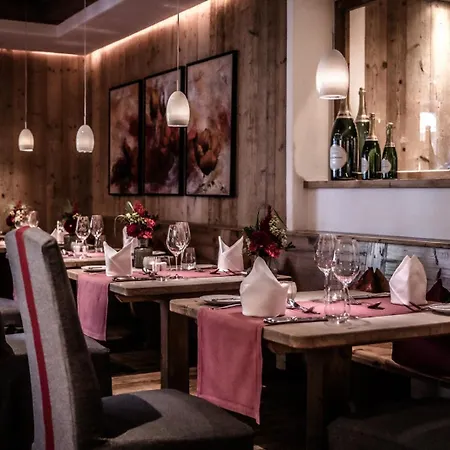 Kitzhof Mountain Design Кіцбюель