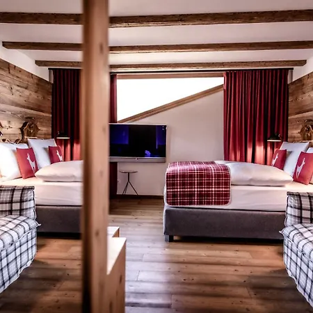 Kitzhof Mountain Design Resort, 4 Sterne Superior Hotel