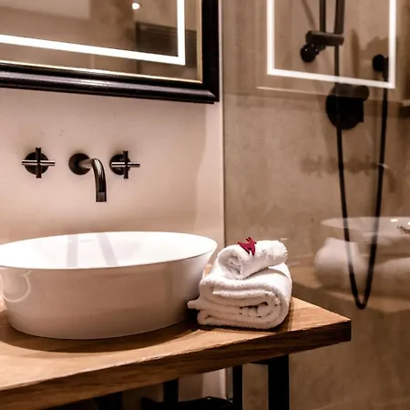 Kitzhof Mountain Design Кіцбюель