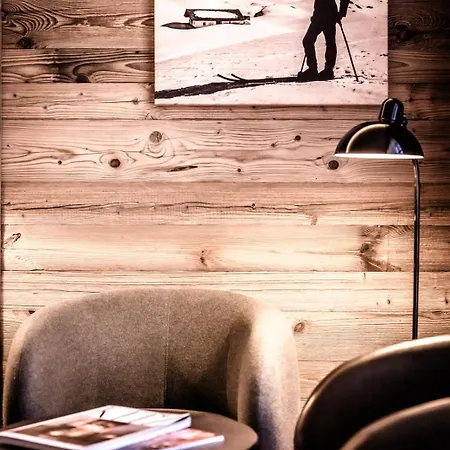 Готель Kitzhof Mountain Design 5*