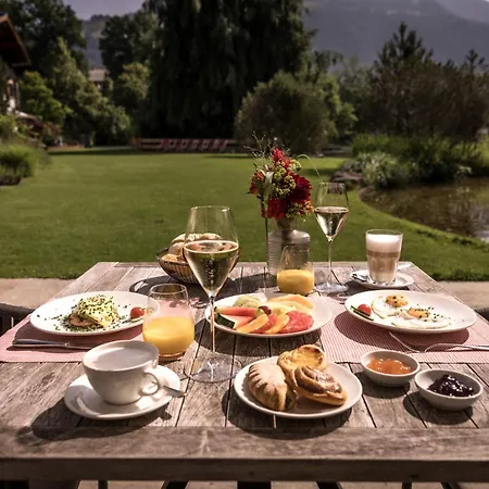 Hotel Kitzhof Mountain Design Resort, 4 Sterne Superior Kitzbühel