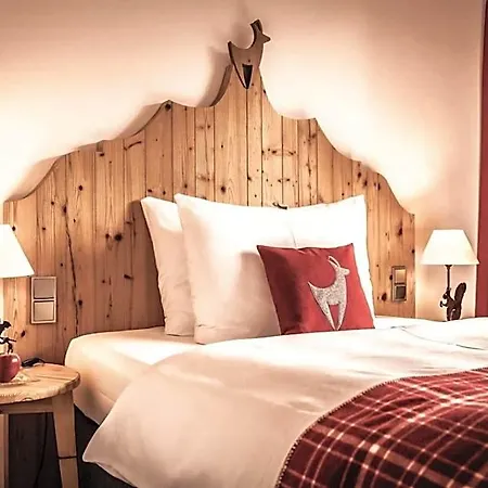 מלון Kitzhof Mountain Design Resort, 4 Sterne Superior קיצביהל