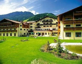 מלון Kitzhof Mountain Design Resort, 4 Sterne Superior