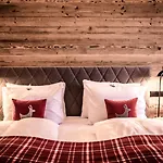 Hotel Kitzhof Mountain Design Resort, 4 Sterne Superior Kitzbühel