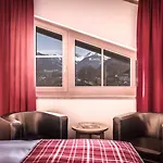 Kitzhof Mountain Design Resort, 4 Sterne Superior 4* Kitzbühel