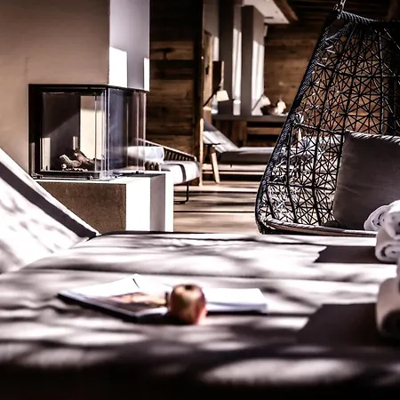 Kitzhof Mountain Design Resort, 4 Sterne Superior Отель Кицбюэль
