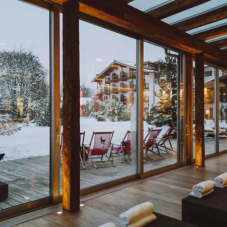 Kitzhof Mountain Design Resort, 4 Sterne Superior Отель