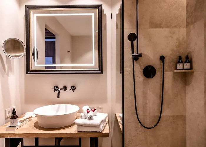 Hotell Kitzhof Mountain Design Resort, 4 Sterne Superior